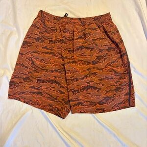 Orange / Black Camp Pace Breaker Large Lululemon Shorts